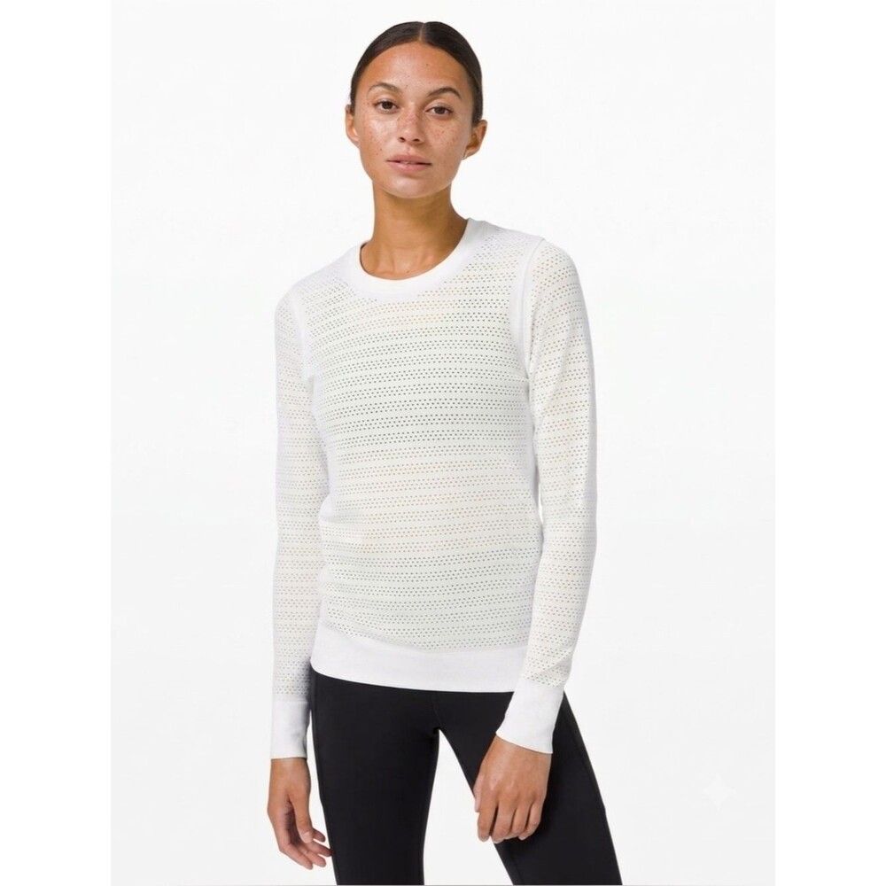 Lululemon Swiftly Breathe Long Sleeve Squad Size 8 White
